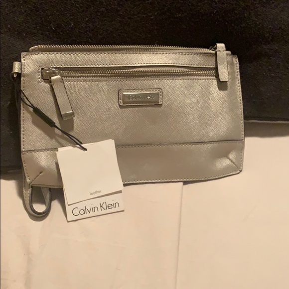 Handbag - Picture 1 of 2